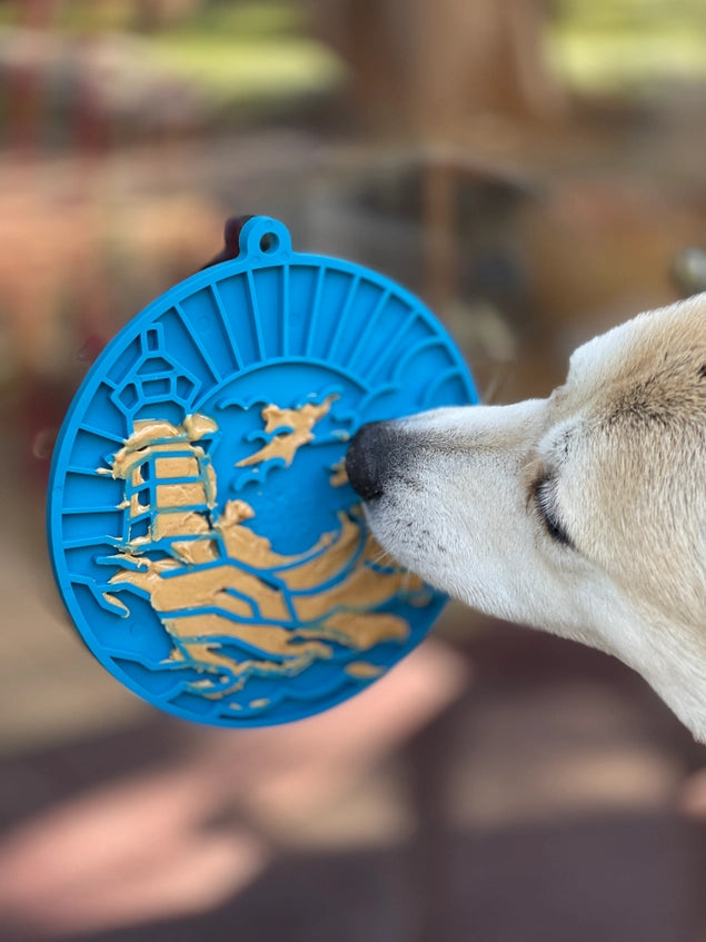 Lighthouse Emat Enrichment Lick Mat with Suction Cups